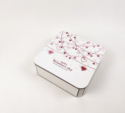 Коробка квадратна "Happy  Valentine`s day. All you need is Love "