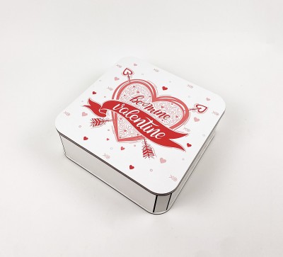 Коробочка квадратна "Be my Valentine "