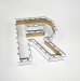 Коробка у формі букви "R" з прозорою кришкою