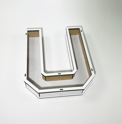 Коробка у формі букви "U" з прозорою кришкою
