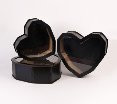 Набір коробок "Серце" з прозорою кришкою чорний 