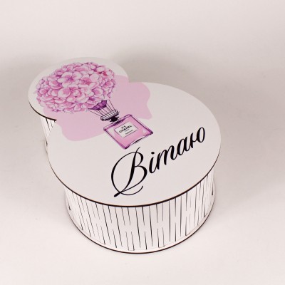 Коробка 8 березня "Вітаю"