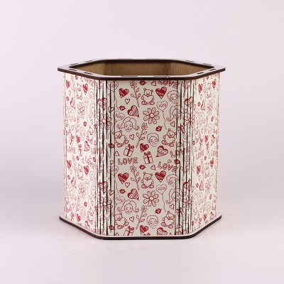 Коробка 15х15 шестигранна