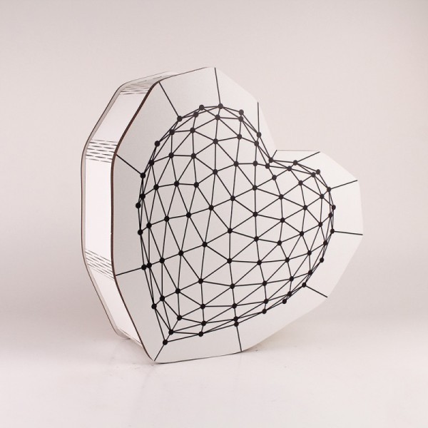 Коробка біла "Серце 3D"