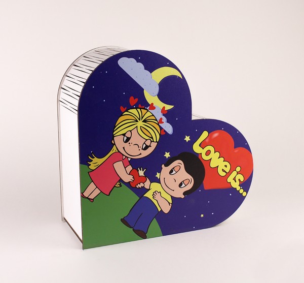 Коробка "Love is"