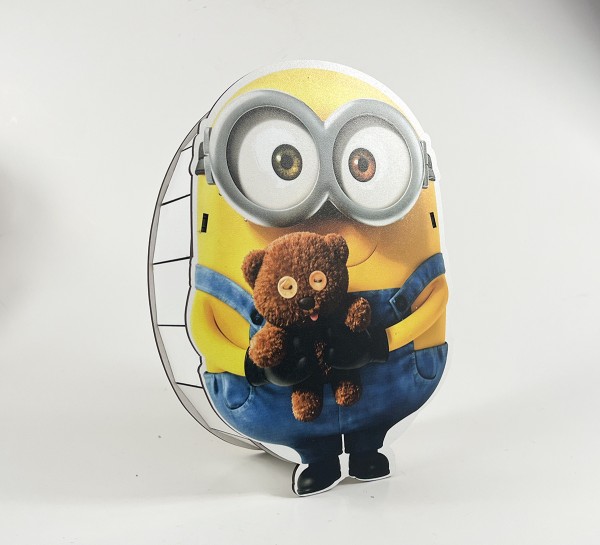 Коробка "Міньйон з ведмедиком" Коробка "Міньйон з ведмедиком"