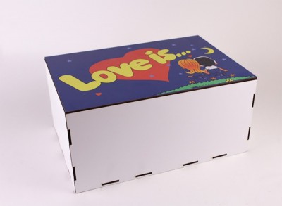 Коробка "Love is"4