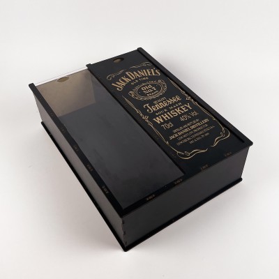 Коробочка прямокутна з прозорою кришкою та гравіюванням "Jack Daniel`s" Коробочка прямокутна з прозорою кришкою та гравіюванням "Jack Daniel`s"