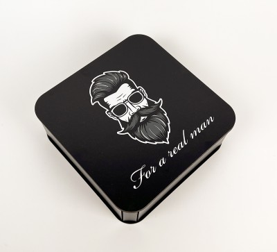 Коробка квадратна чорна "For a real man" Коробка квадратна чорна "For a real man"