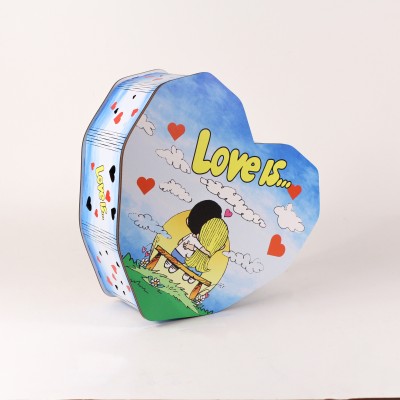 ️Коробка серце "Love is ..."