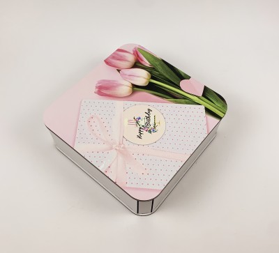 Коробка квадратна біла "Happy dirthday" тюльпани Коробка квадратна біла "Happy dirthday" тюльпани