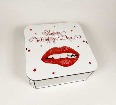 Коробка квадратна "Happy Valentine`s day "