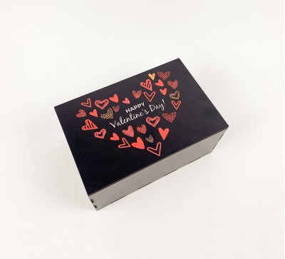 Коробочка прямокутна чорна "Happy Valentine's Day" червоне серце