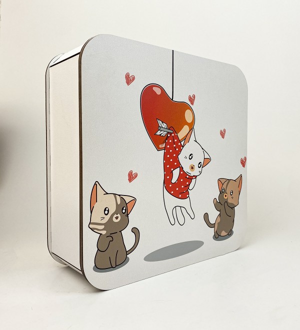 Коробочка квадрата "Котики з серцями"