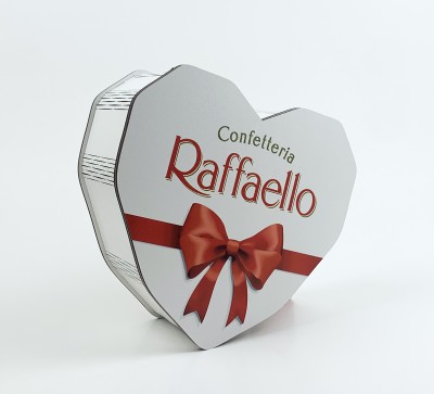 Коробка серце біла "Raffaello" маленька