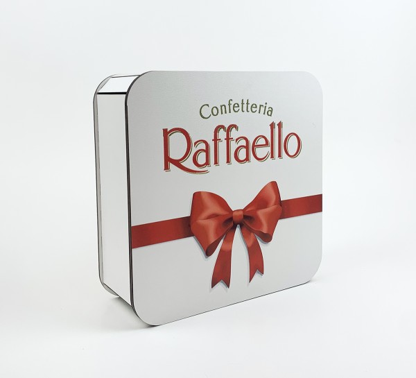 Коробка квадратна "Confetteria . Rafaello"