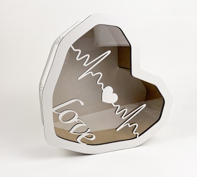 Коробка серце з прозорою кришкою "Love серцевий ритм " велика Коробка серце з прозорою кришкою "Love серцевий ритм " велика