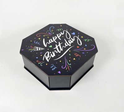 Коробка восьмикутна,чорна "Happy Birthday"святковий феєрверк,4 Коробка восьмикутна,чорна "Happy Birthday"святковий феєрверк,4
