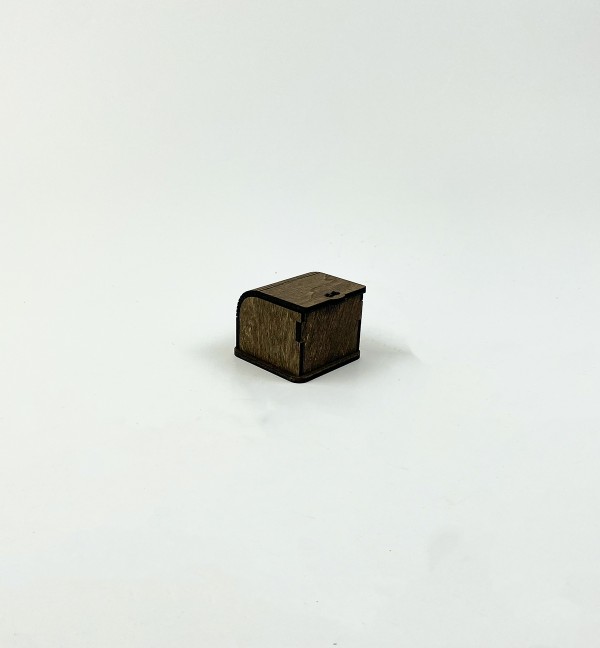 Коробочка з фанери  , квадратна  4,5 х 4,5 4см 