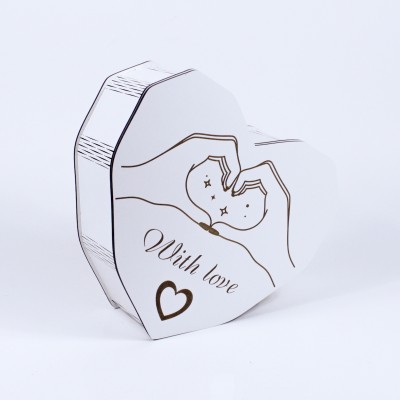 Коробка серце "With love"  руки з гравіюванням