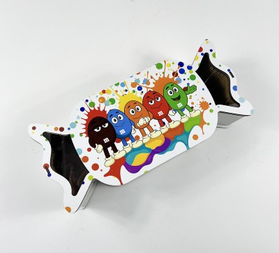 Коробка у формі цукерки "M&M’s" Коробка у формі цукерки "M&M’s"